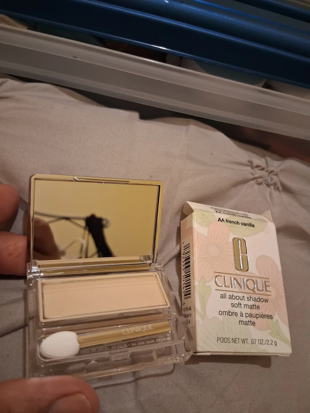 Clinique All About Shadow Soft Matte Eyeshadow - AA French Vanilla
